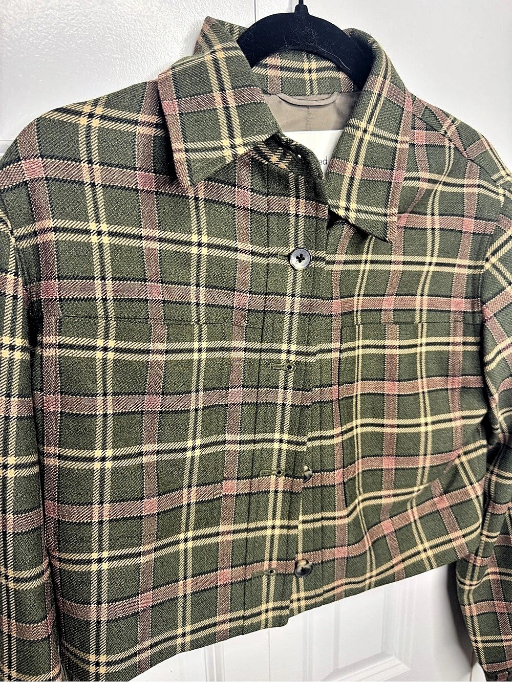 Aritzia Wilfred Plaid Cropped Jacket in Green & Pink Like New